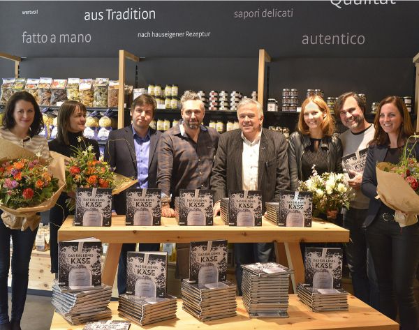 Buchvorstellung in der Feinkäserei Capriz