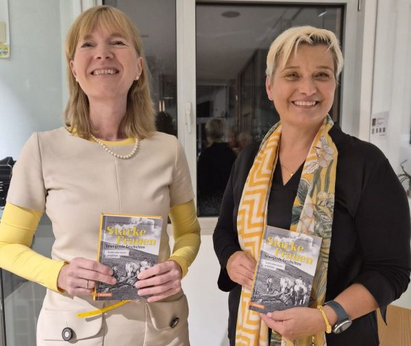 Sigrid Mahlknecht Ebner und Katharina Weiss